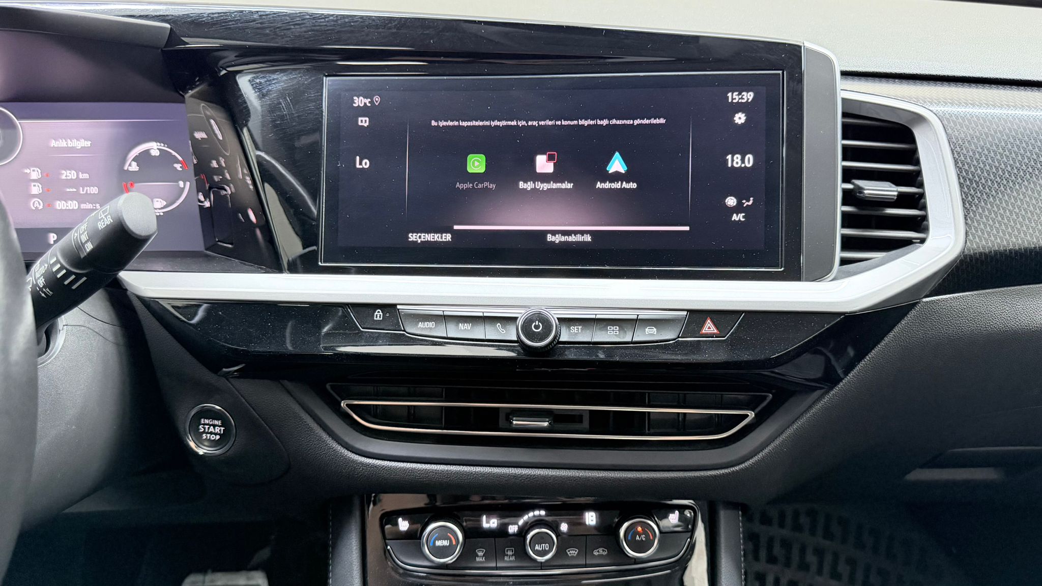 OPEL GRANDLAND 20